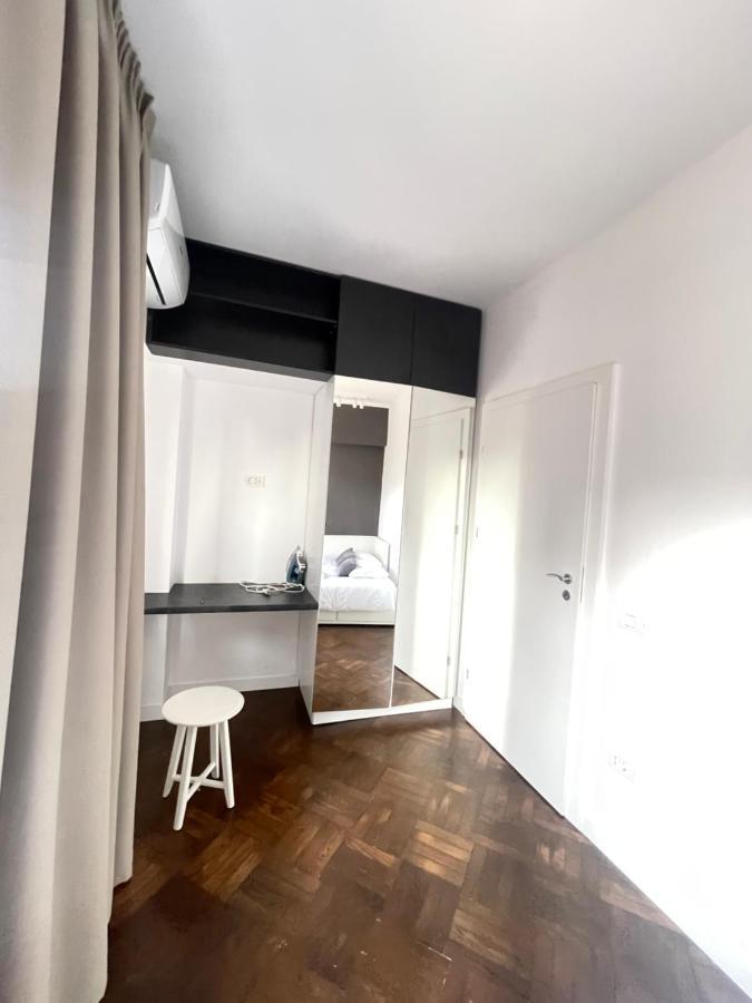 Elegant Two Bedrooms Apartment Boekarest Buitenkant foto