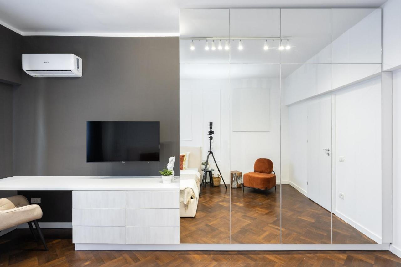 Elegant Two Bedrooms Apartment Boekarest Buitenkant foto