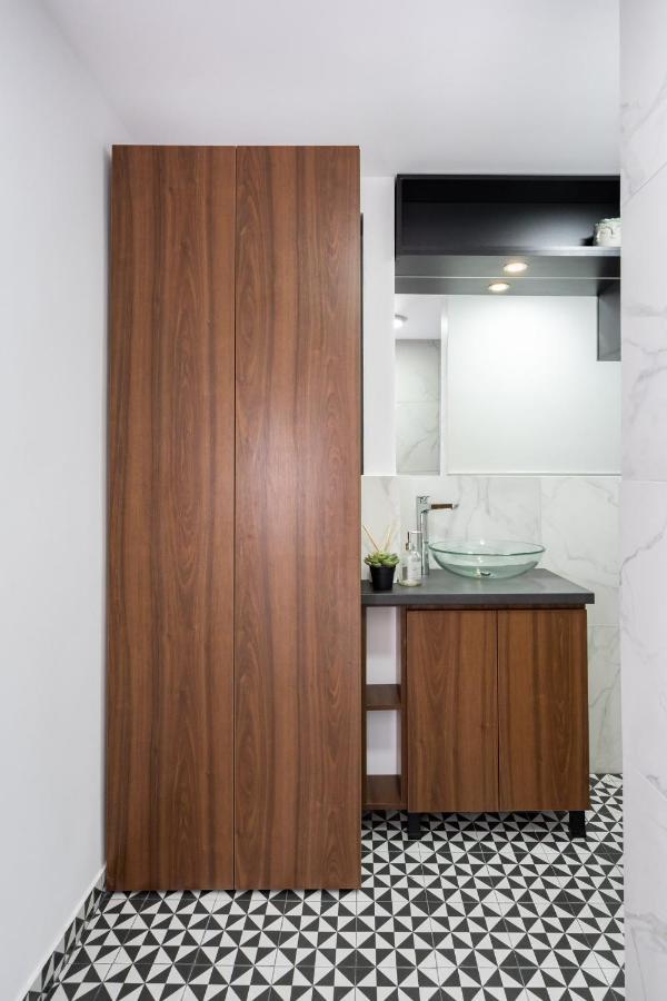 Elegant Two Bedrooms Apartment Boekarest Buitenkant foto