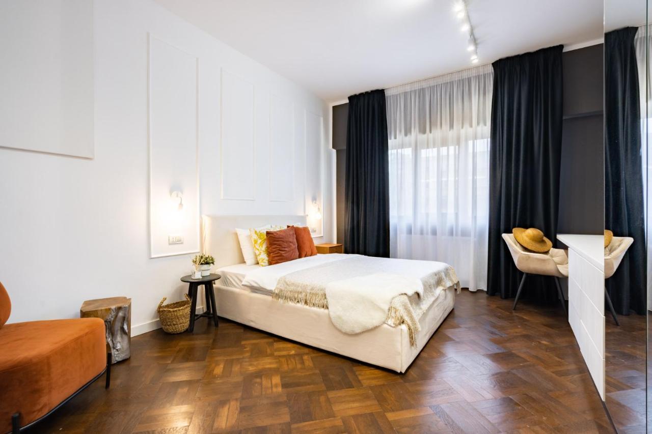 Elegant Two Bedrooms Apartment Boekarest Buitenkant foto