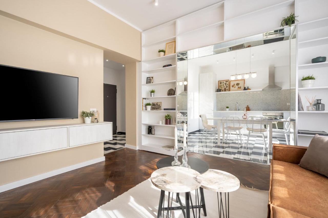 Elegant Two Bedrooms Apartment Boekarest Buitenkant foto